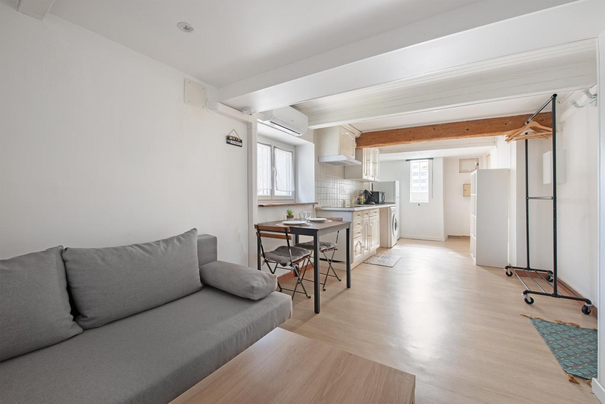 Les Appartements De L'Horloge Carcassonne Ngoại thất bức ảnh